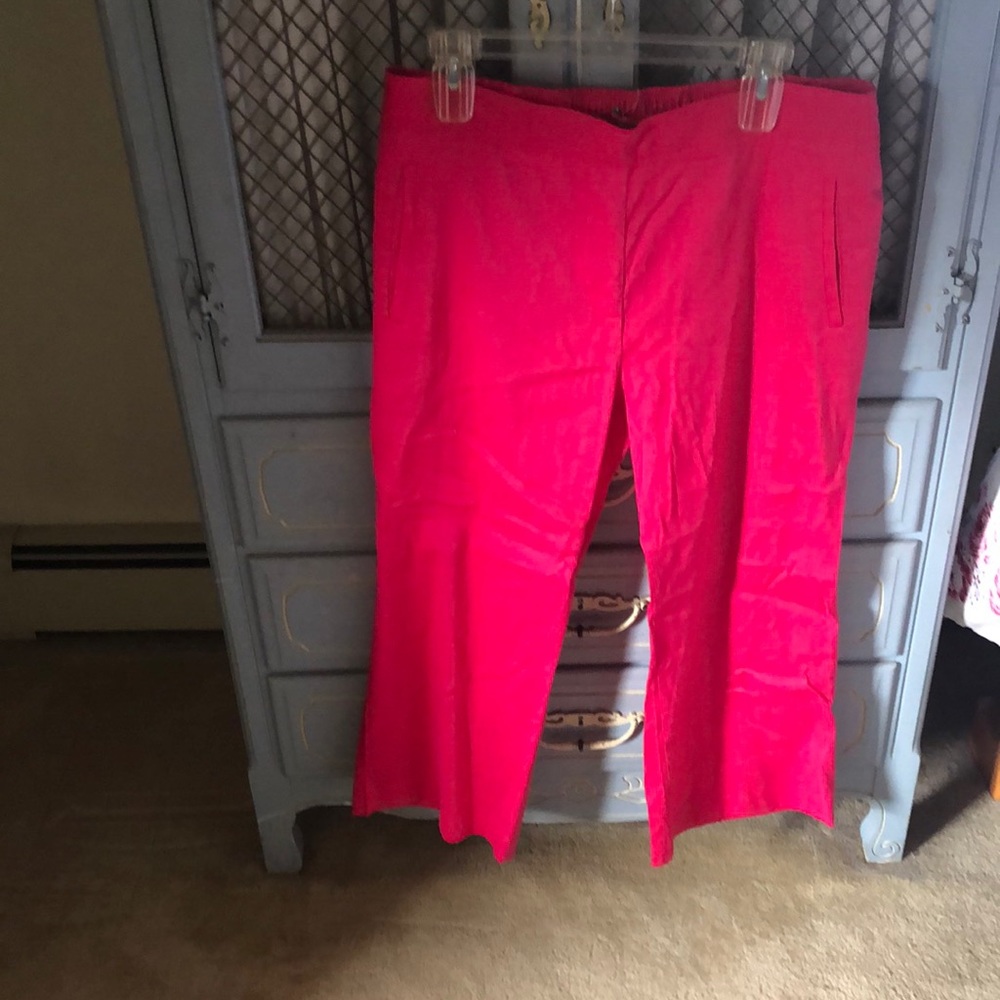 Ankle length hot pink pants